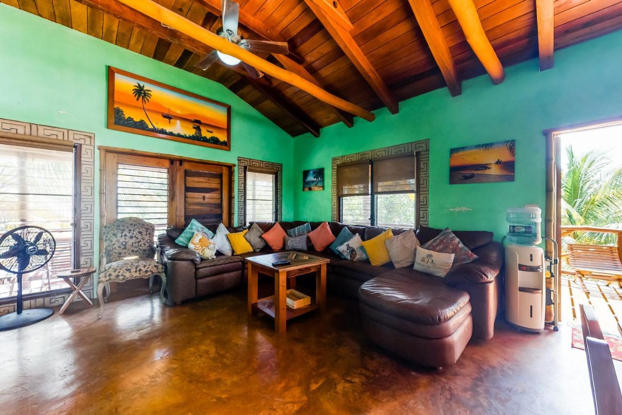 Willa La Casa Pura Vida San Pedro  Zewnętrze zdjęcie
